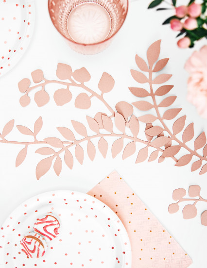 9 roze bladeren voor tafeldecoratie 16 cm 4