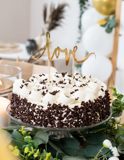Taartdecoratie Love goudkleurig 16;5 x 23 cm 5