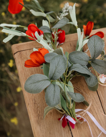 Slinger bladeren en rode bloemen 1,83 m 2